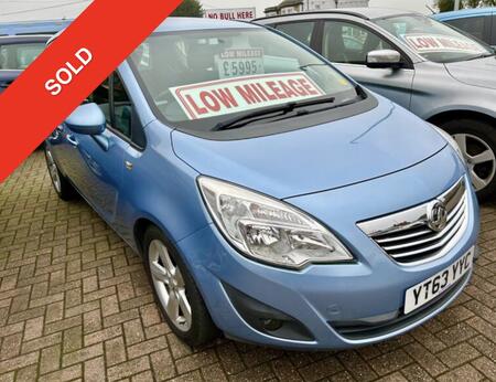 VAUXHALL MERIVA 1.4 TECH LINE **ONLY 32,000 MILES WITH FULL SERVICE RECORDS**A BIT HIGHER UP FOR YOUR ACHING KNEES**