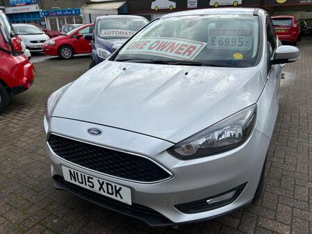 FORD FOCUS 1.0 EB 125 ZETEC **ONE OWNER FULL SERVICE HISTORY**AMAZING MPG AND ONLY £20 YEAR ROAD TAX**