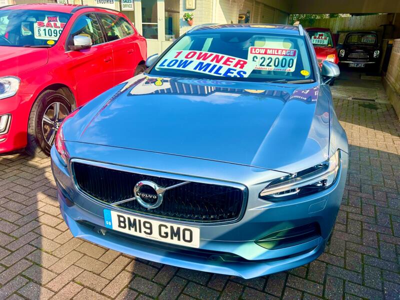 VOLVO V90