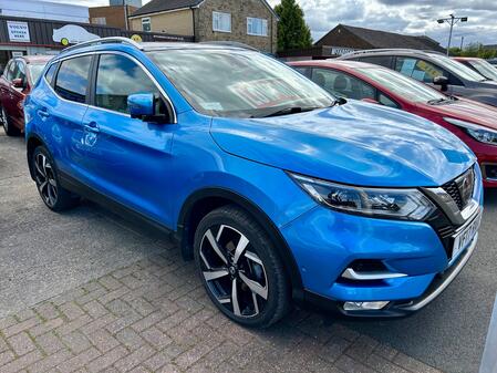 NISSAN QASHQAI 1.5 dCi Tekna