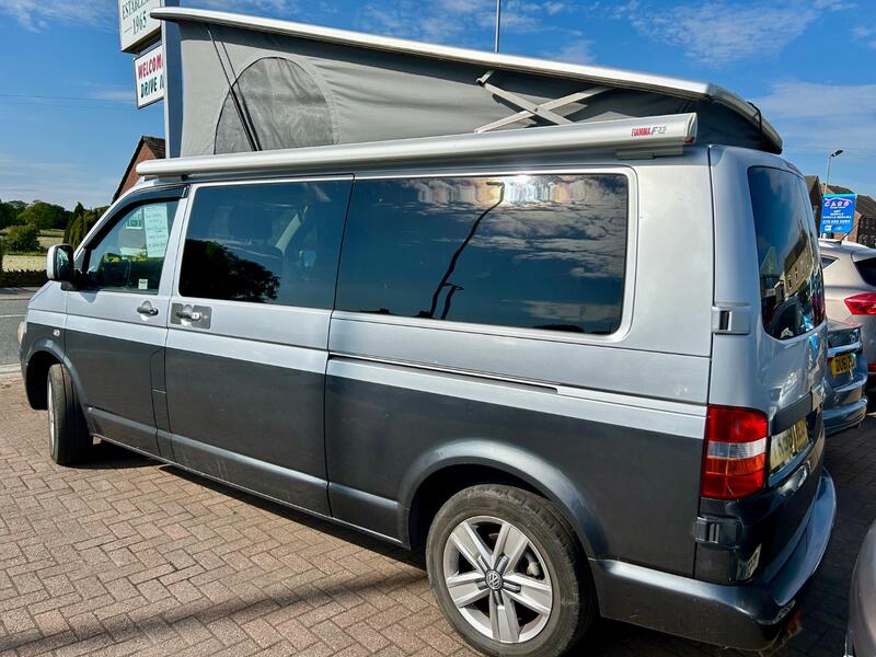 VOLKSWAGEN TRANSPORTER
