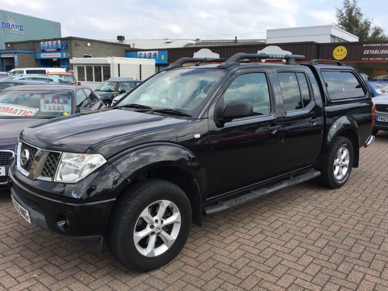 NISSAN NAVARA