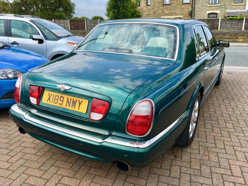 BENTLEY ARNAGE