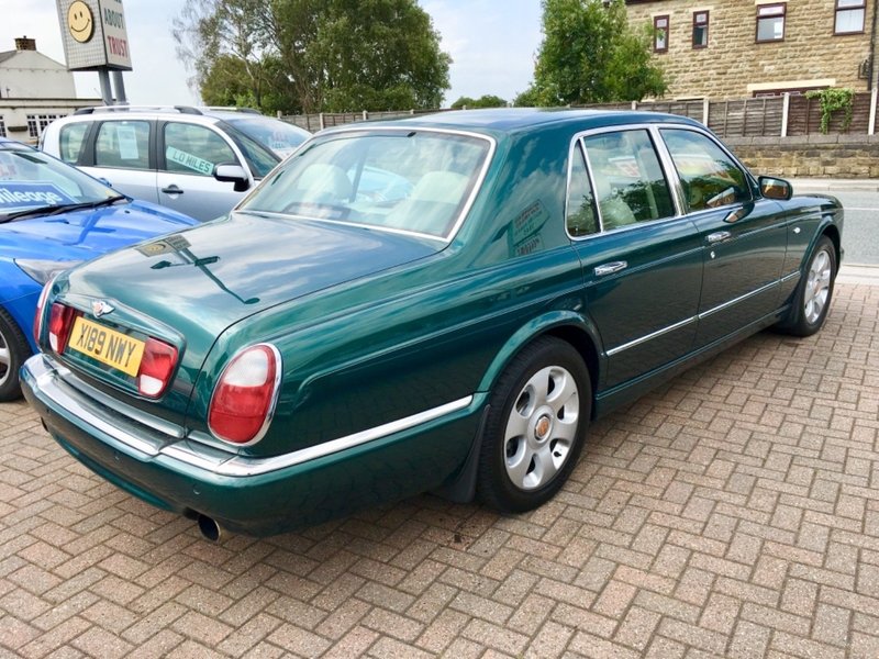 BENTLEY ARNAGE