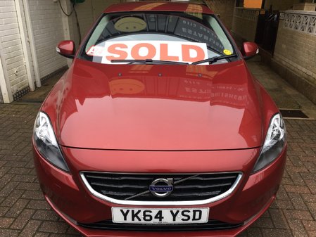 VOLVO V40 1.6 D2 ONE OWNER 40,000 MILES **ZERO ROAD TAX**