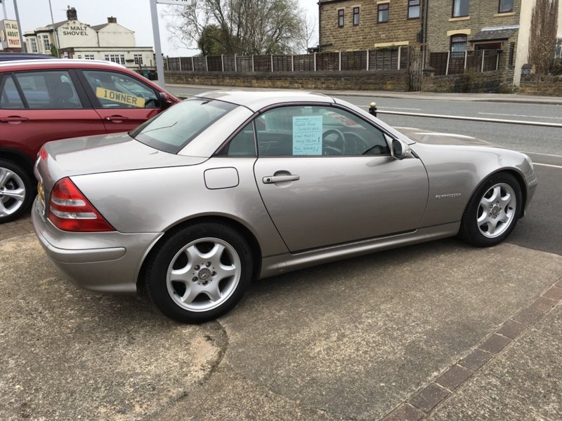 MERCEDES-BENZ SLK