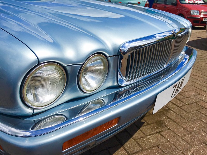 JAGUAR XJ6