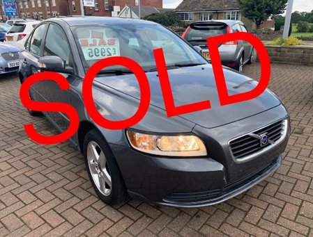 VOLVO S40 1.6 PETROL **FULL SERVICE HISTORY**SOLD WITH NEW MOT**