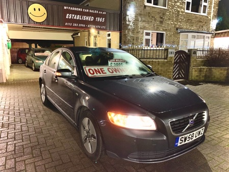 VOLVO S40 1.6 DRIVe TD **ONE OWNER - ONLY 54,000 MILES - AMAZING MPG AND ONLY £30 ROAD TAX**