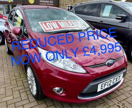 FORD FIESTA 1.4 TITANIAIUM **ONLY 35,000 MILES FROM NEW**FULL SERVICE RECORDS**